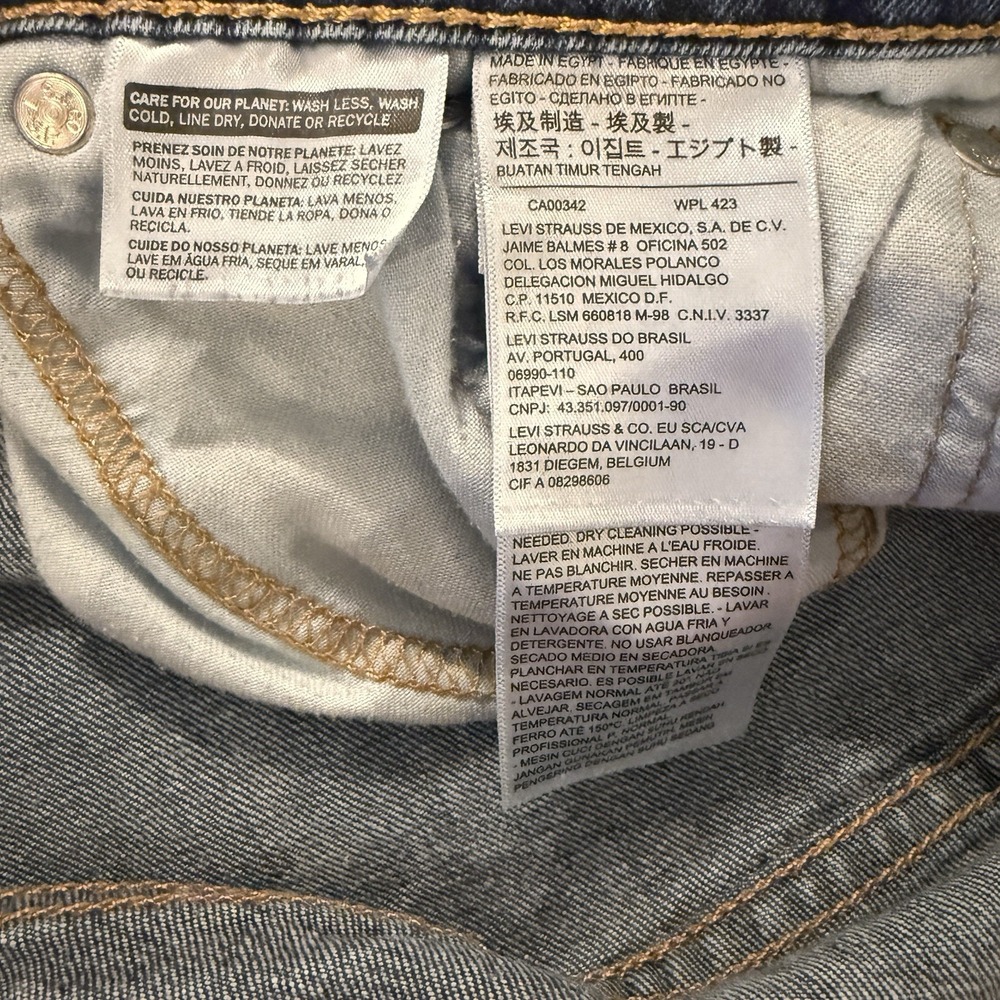 Levis 550 Jeans Mens 38x34 (fits 36x32.5) Blue Denim Pants - Picture 5 of 8